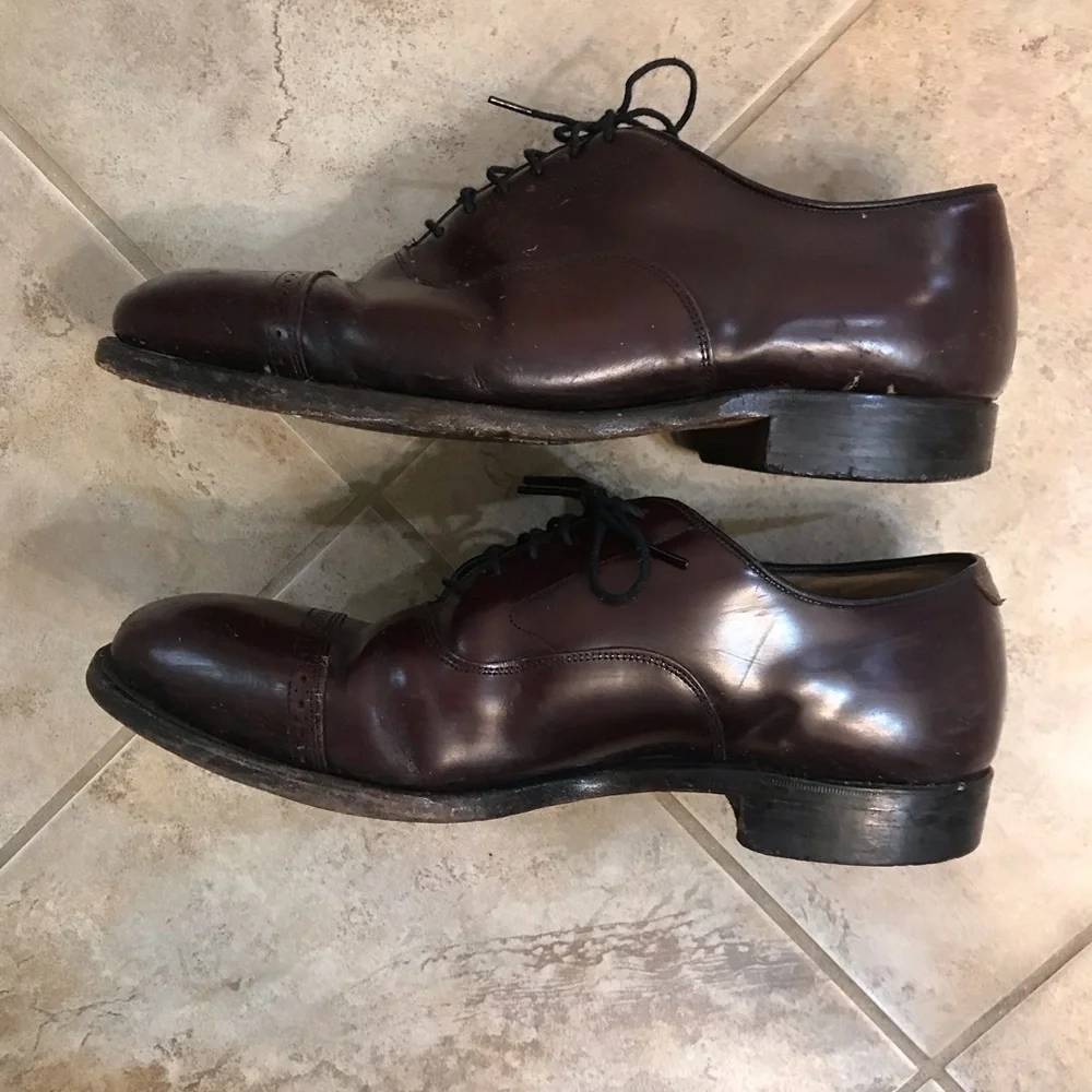 ▪️Johnston & Murphy Classic Leather Oxford Shoes